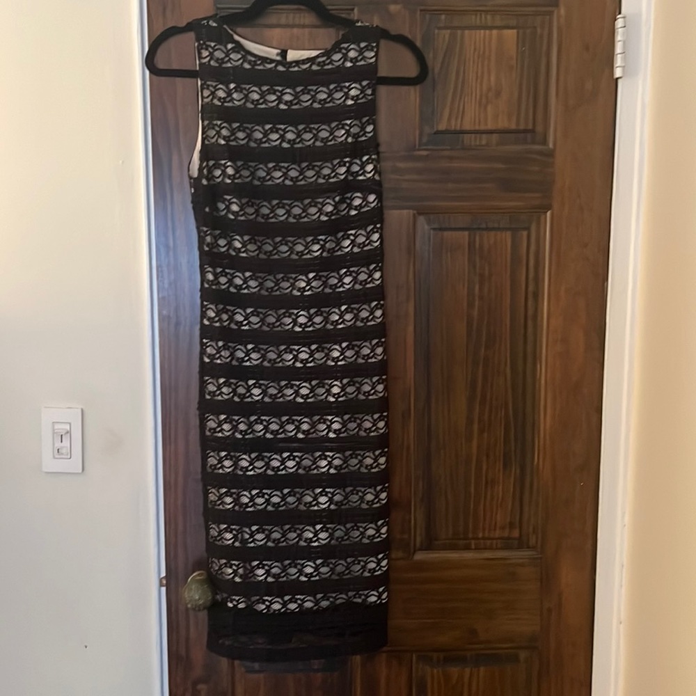 Alice & Olivia lace black dress